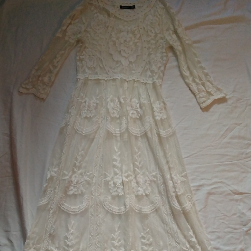 Boohoo Cream Floral Lace Long Sleeve Dress